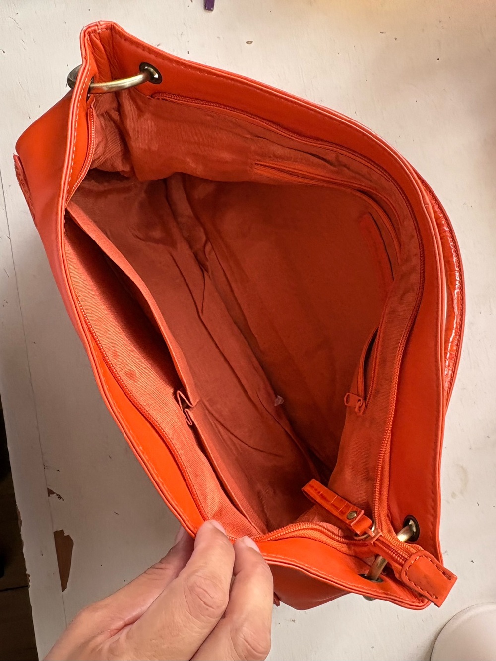 Vintage Sondra Roberts Vibrant Orange Leather Shoulder Bag Purse - Picture 3 of 6